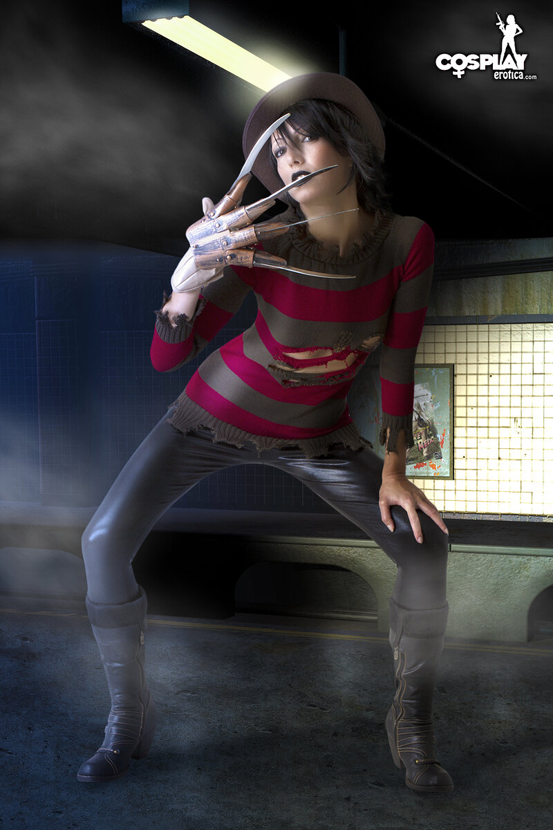 Динуля, 21 год, 2 размер груди